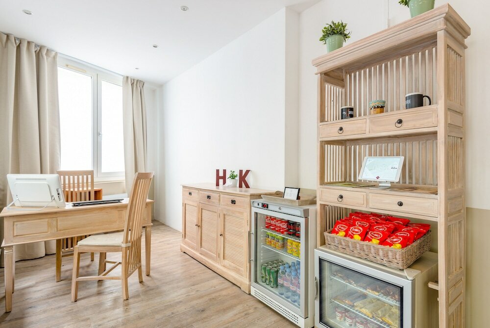 Фото Hotel Korner Eiffel