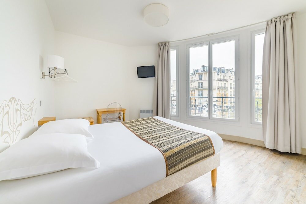 Фото Hotel Korner Eiffel