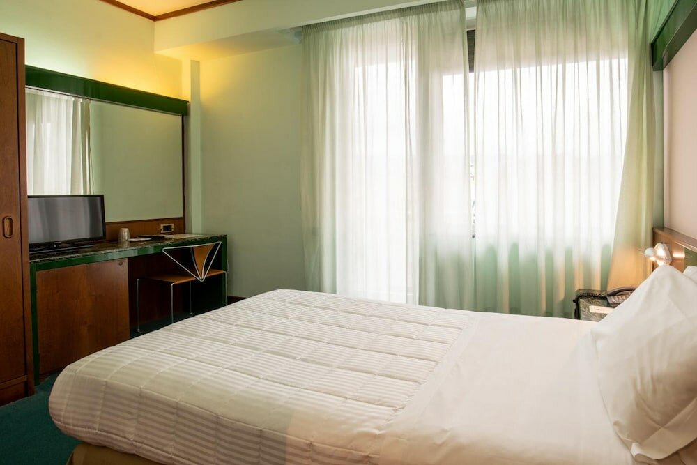 Фото Hotel Royal Palace