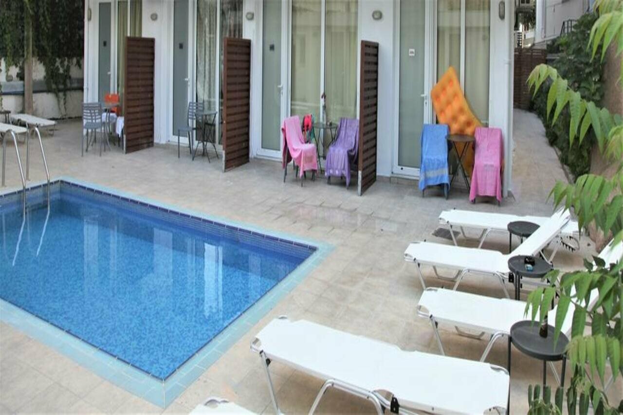 Фото Mimosa Suites