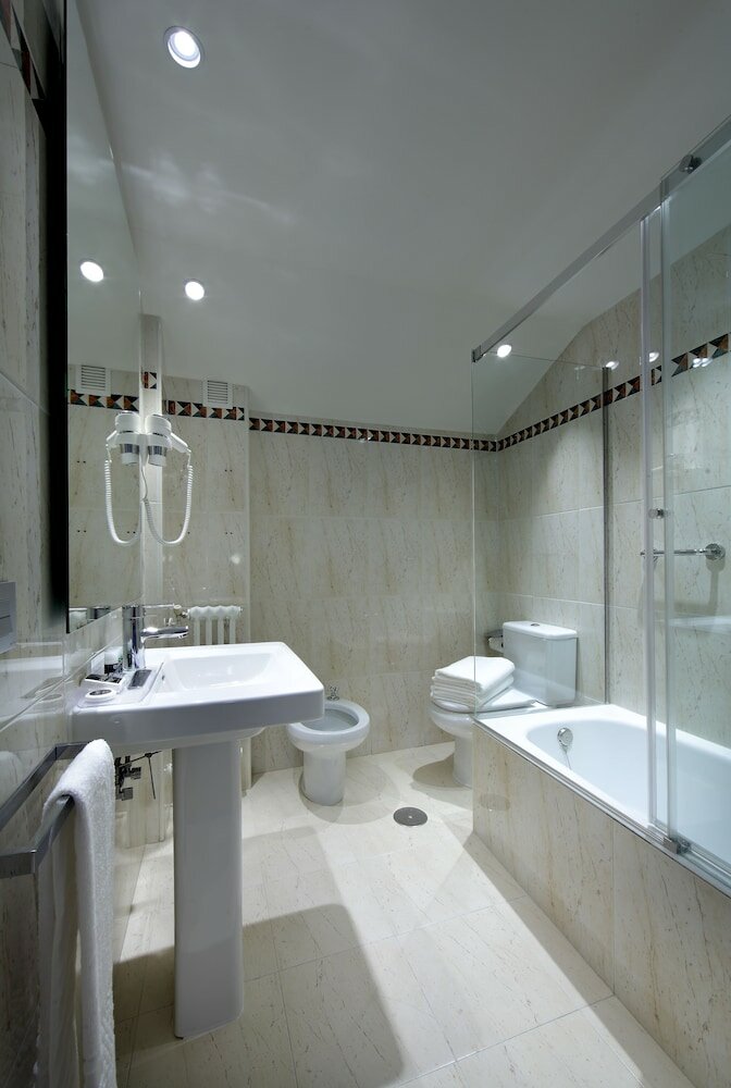 Фото Exe Casa de Los Linajes