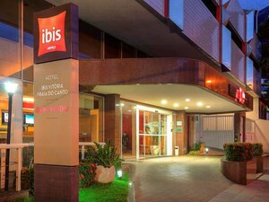 Гостиница Ibis Vitoria Praia Do Canto