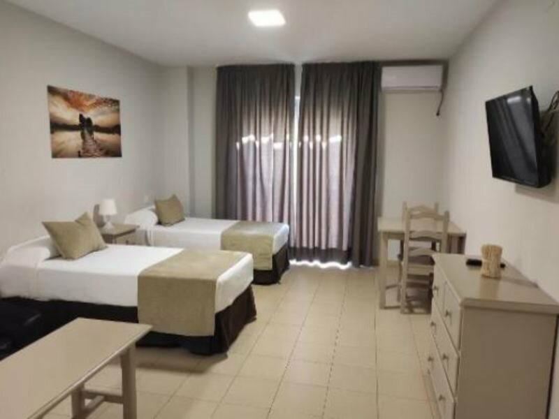 Фото Apartamentos Puerta del Sur