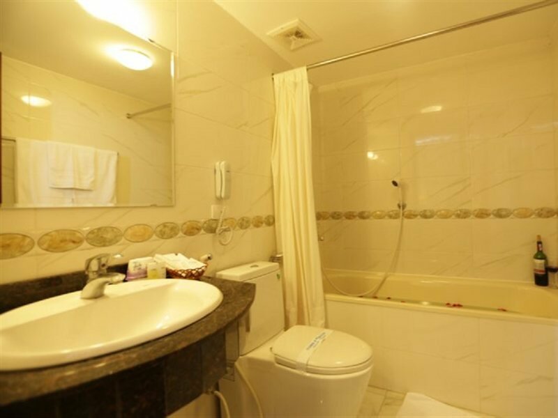 Фото Moon View Hotel