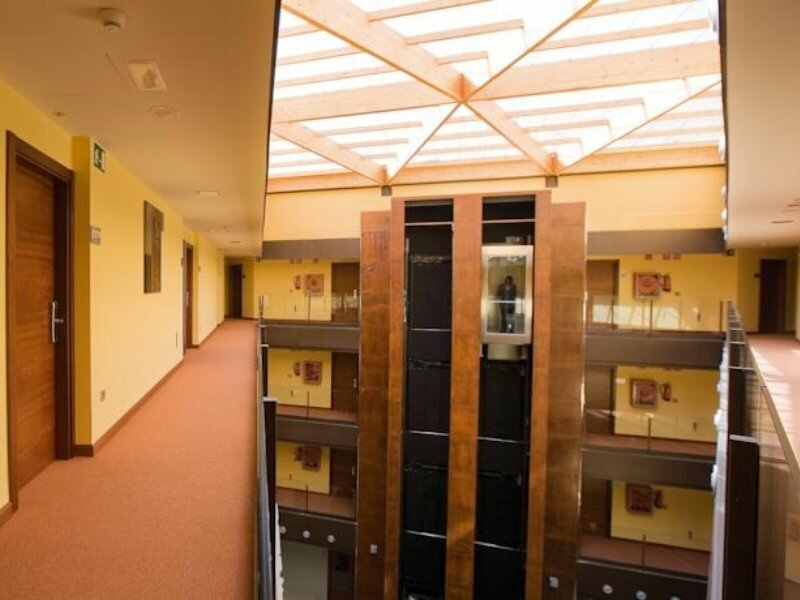 Фото F&g Logroño Hotel