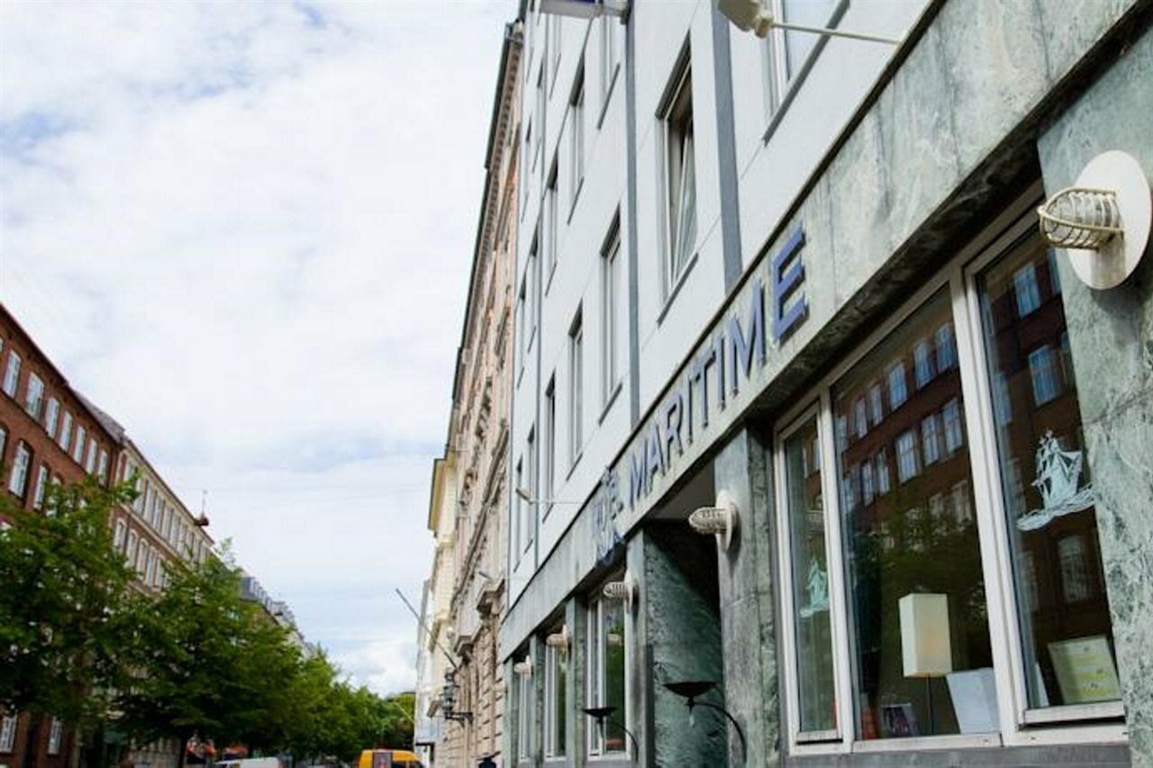 Фото Hotel Maritime