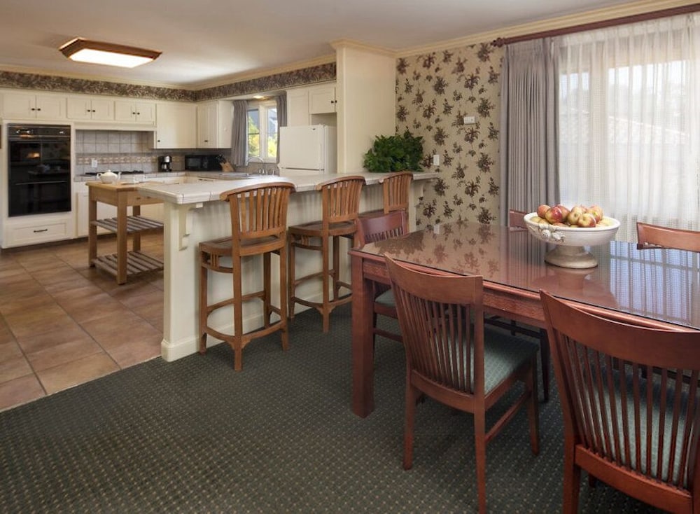 Фото Brisas del Mar, Inn at the Beach