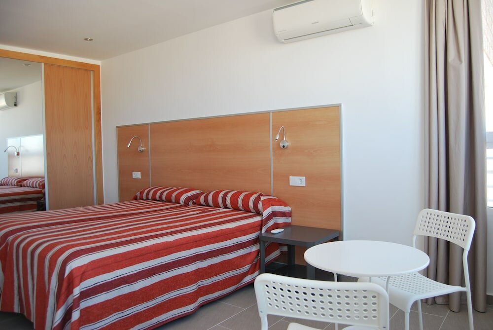 Фото Estudiotel Alicante