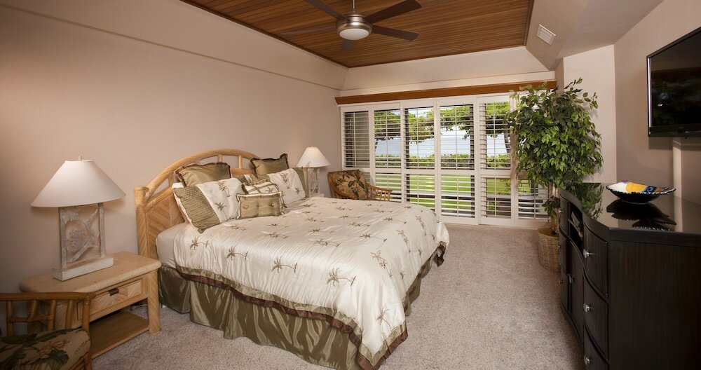 Фото Puunoa Beach Estates, a Destination by Hyatt Residence