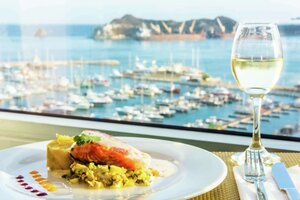 Гостиница Hilton Garden Inn Santa Marta