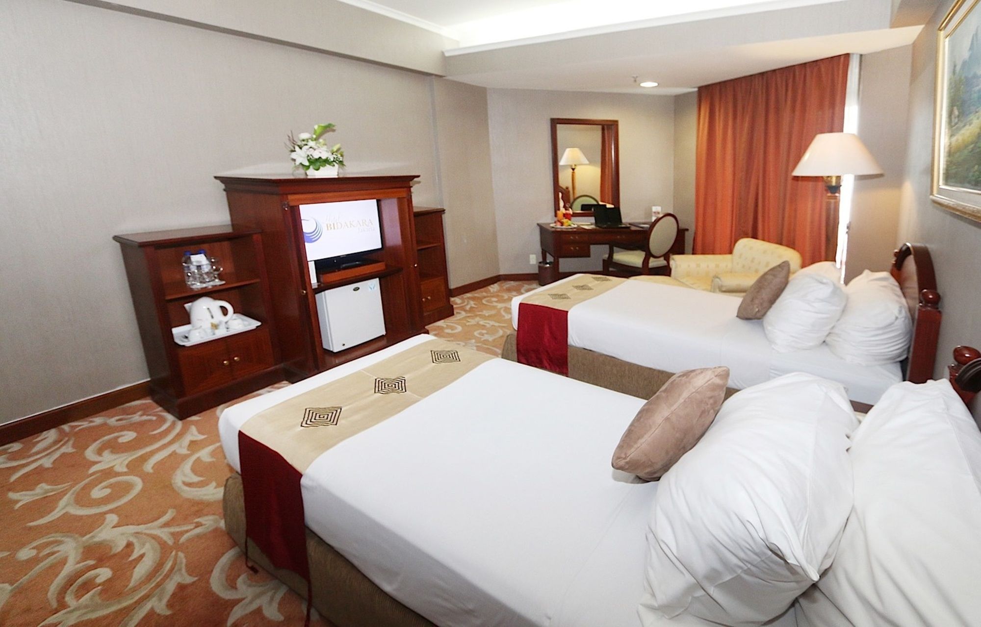 Фото Hotel Bidakara Grand Pancoran Jakarta - Chse Certified