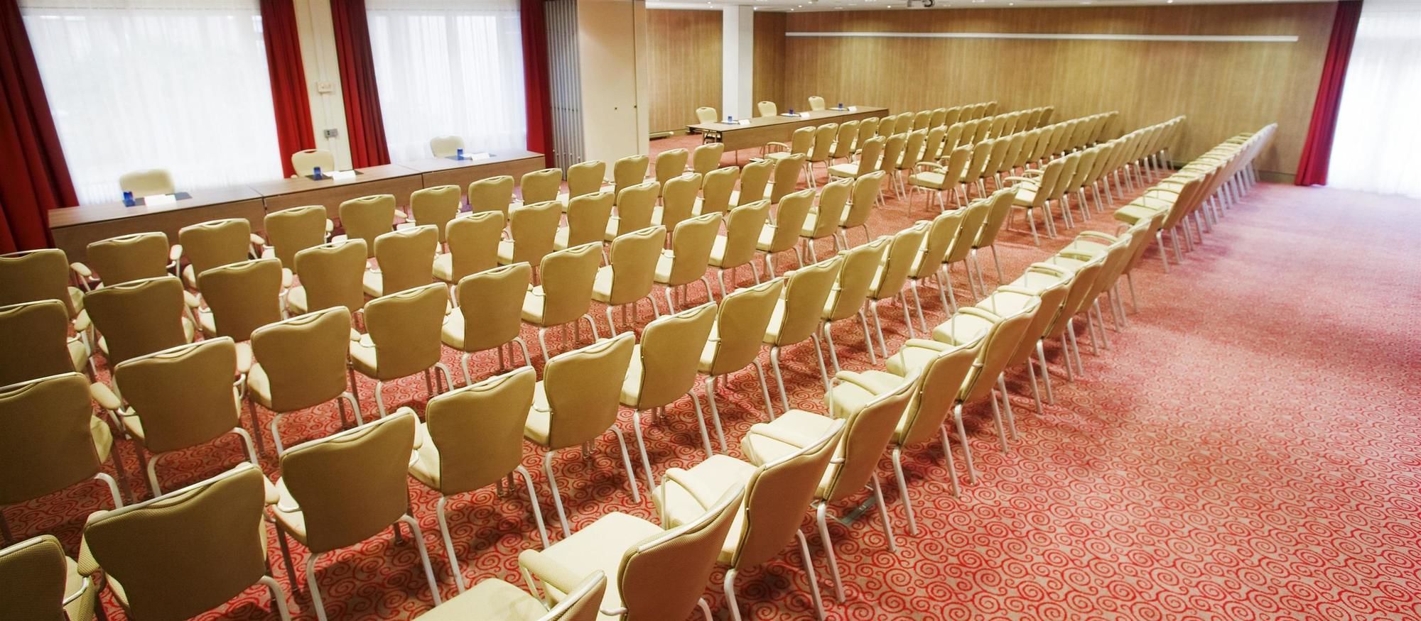 Фото Golden Tulip Zoetermeer - Den Haag