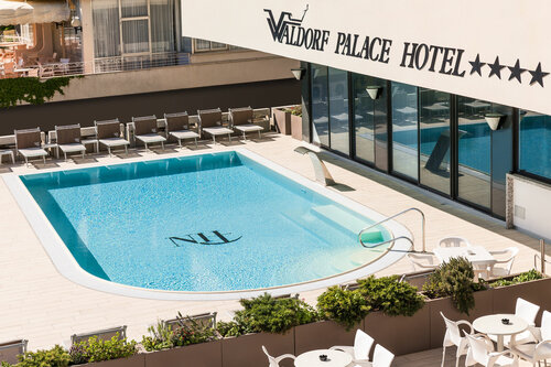 Внешний вид отеля Waldorf Palace Hotel в Каттолике, фото 4