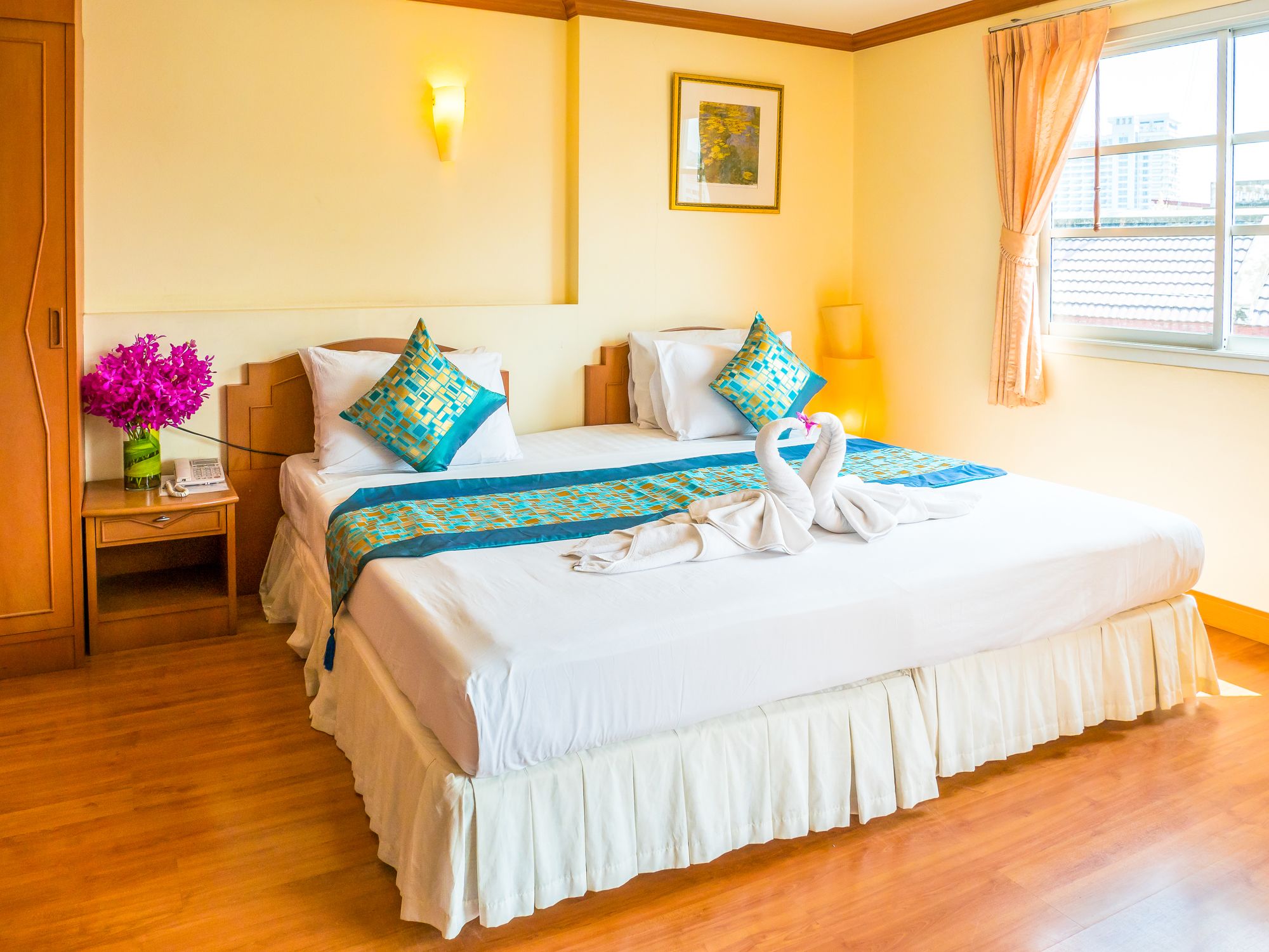 Фото Chomsin Hua Hin Hotel