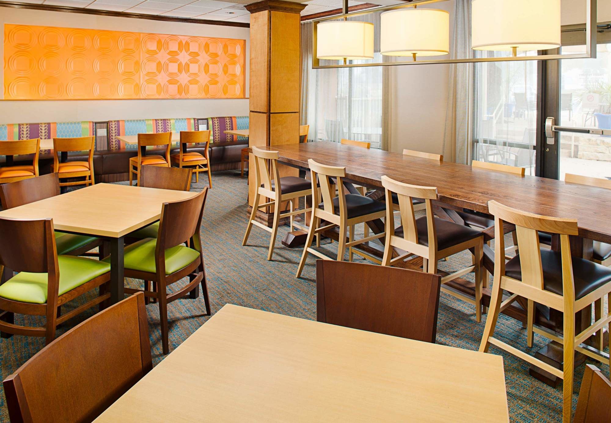 Фото Fairfield Inn & Suites by Marriott San Antonio Seaworld