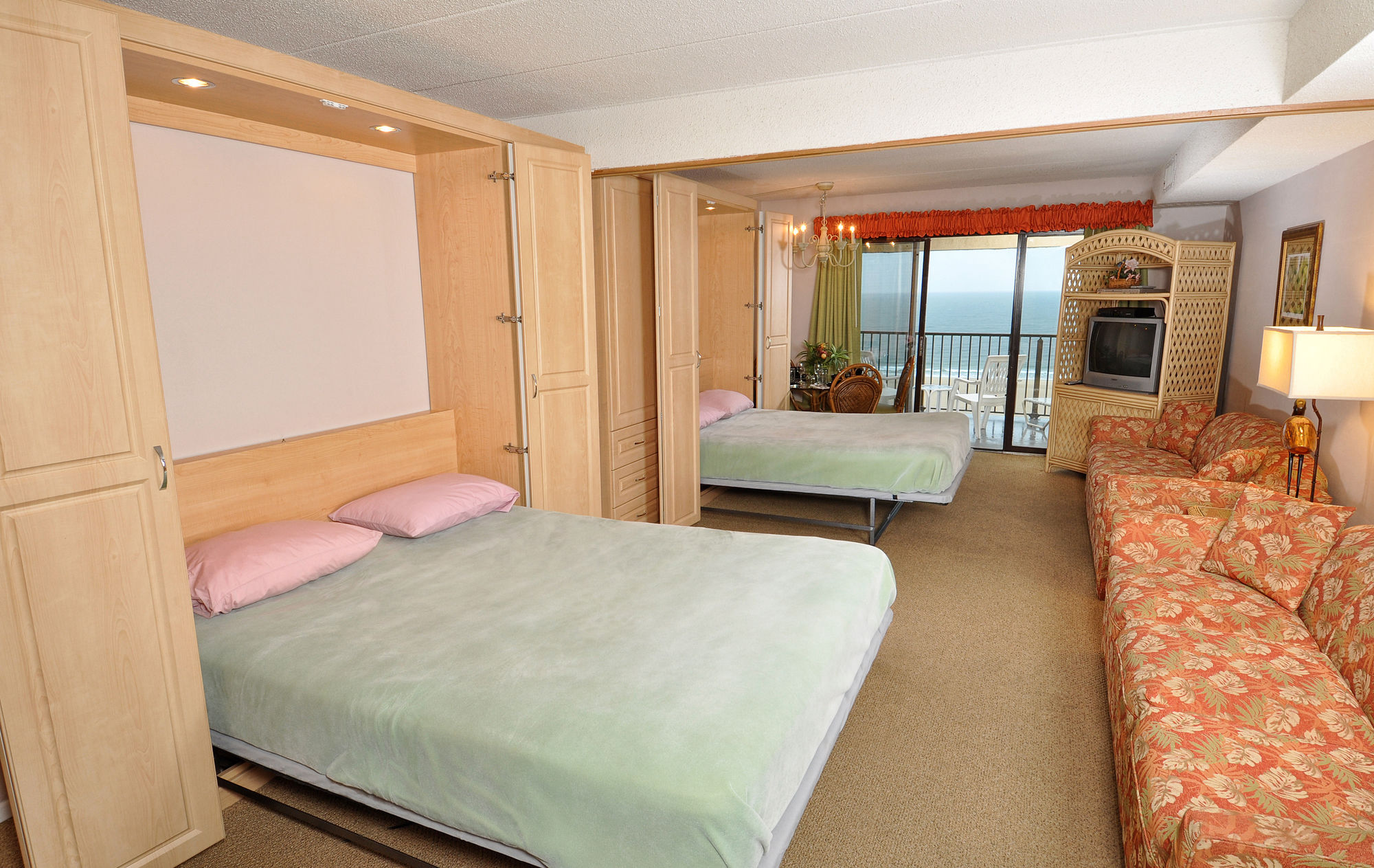 Фото Boardwalk One by Capital Vacations