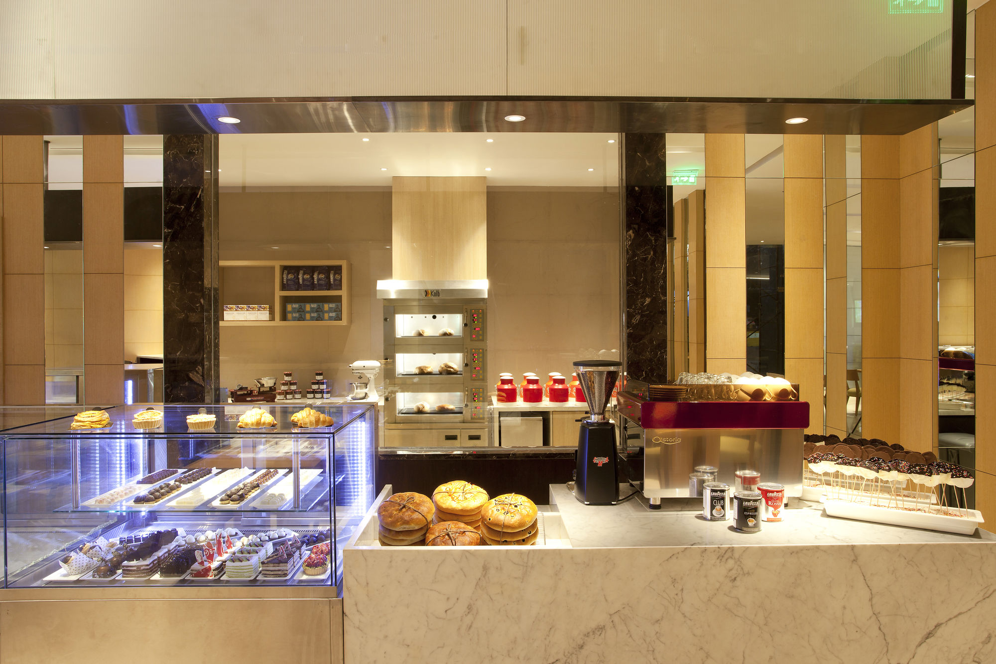 Фото Courtyard by Marriott Bhopal