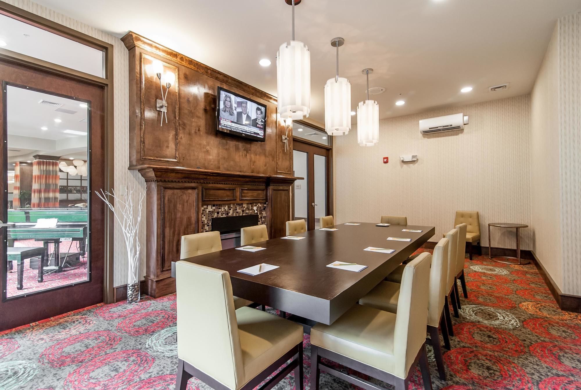 Фото Hilton Garden Inn Preston Casino Area