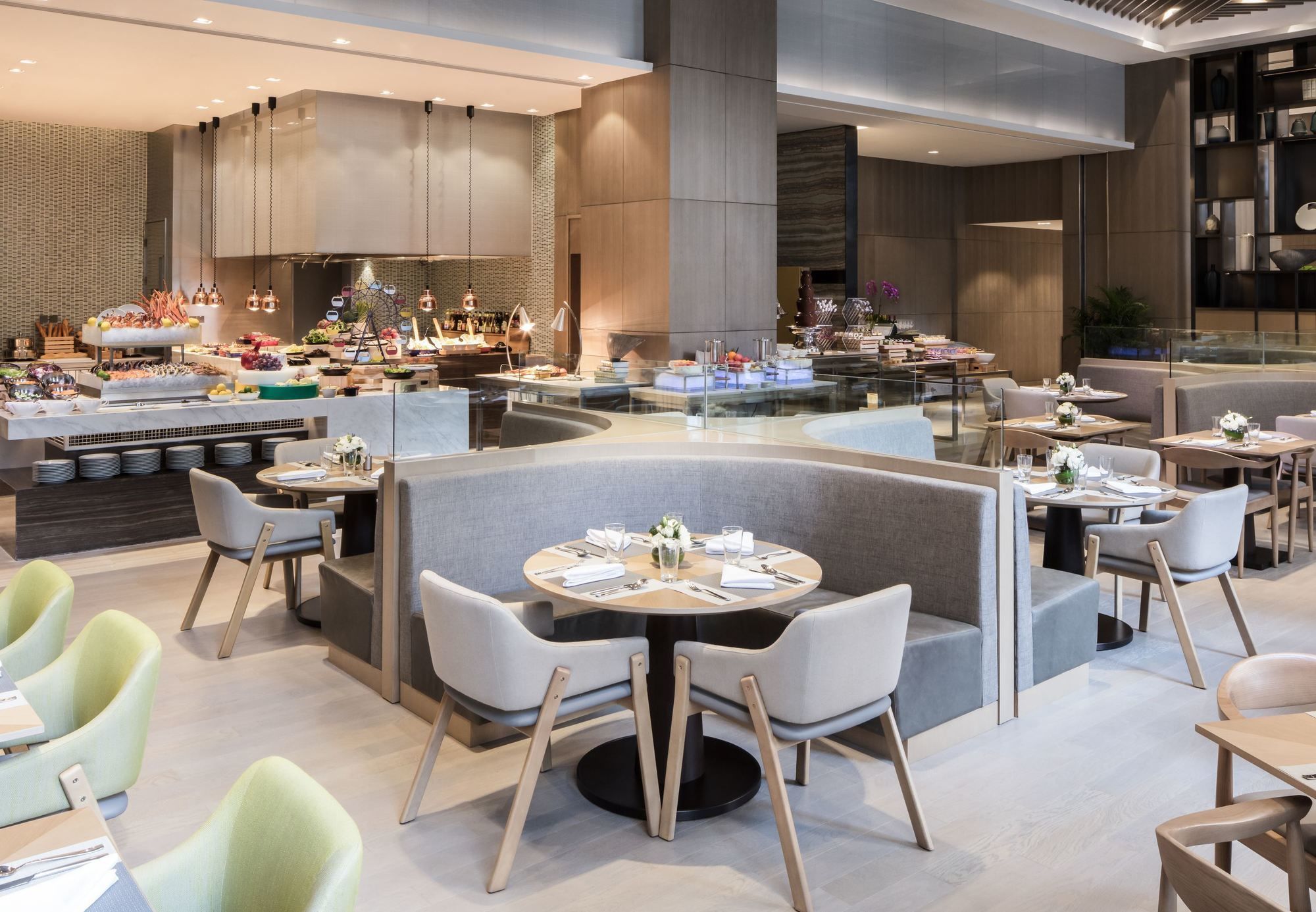 Фото Courtyard by Marriott Tianjin Hongqiao