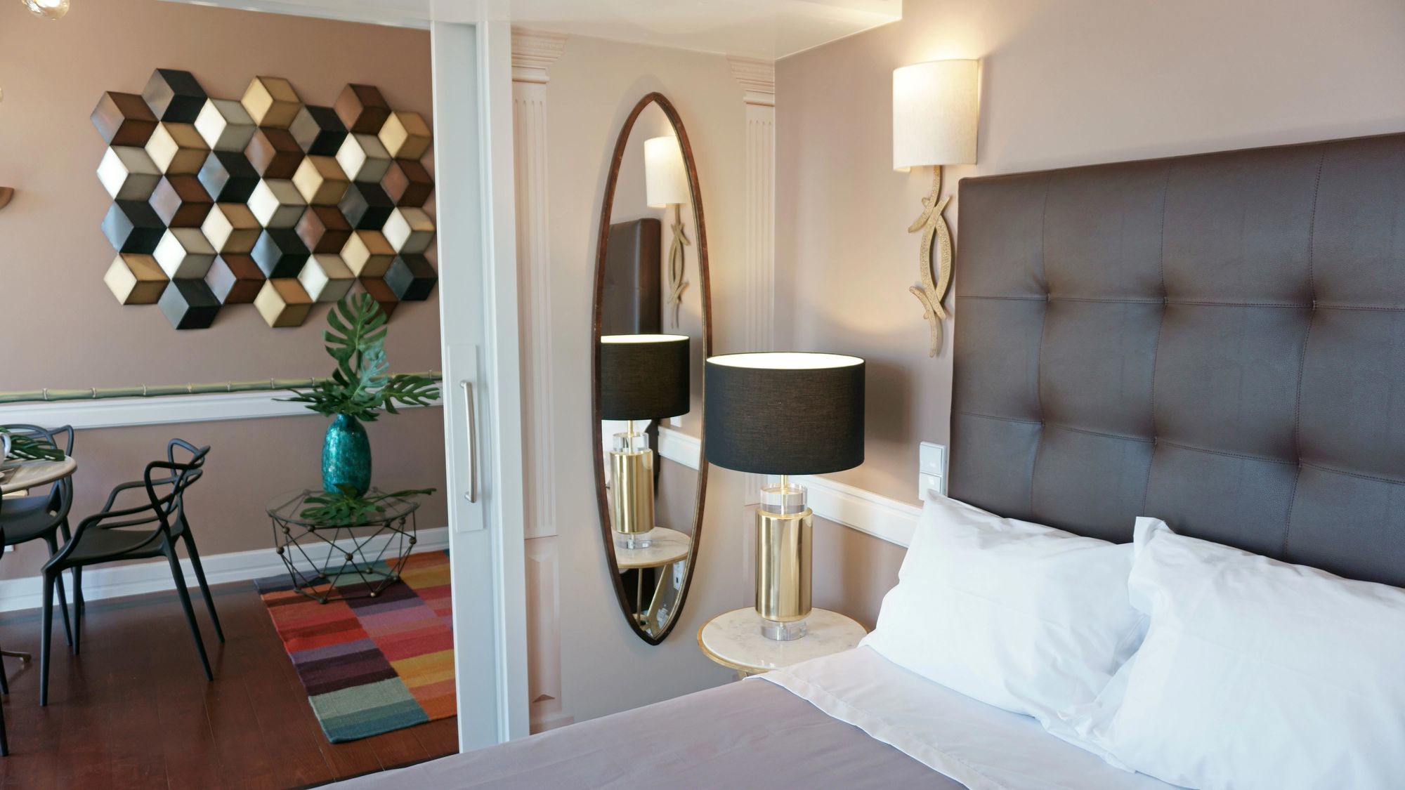 Фото Lisbon Colours Bairro Alto Apartments