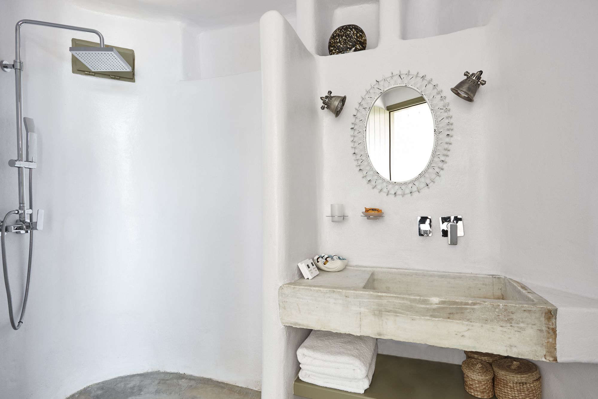 Фото Aeolis Tinos Suites