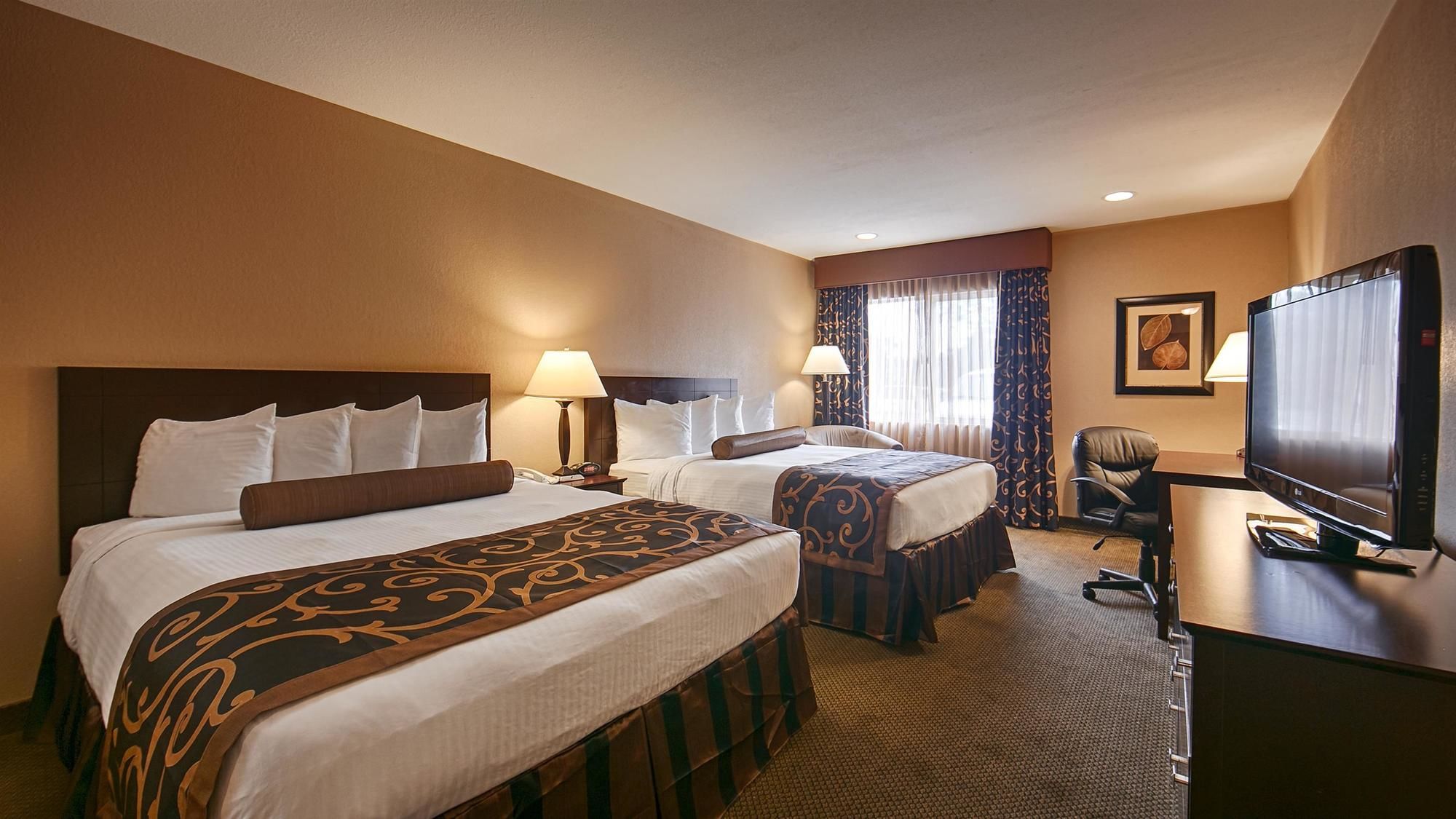 Фото Heritage Inn