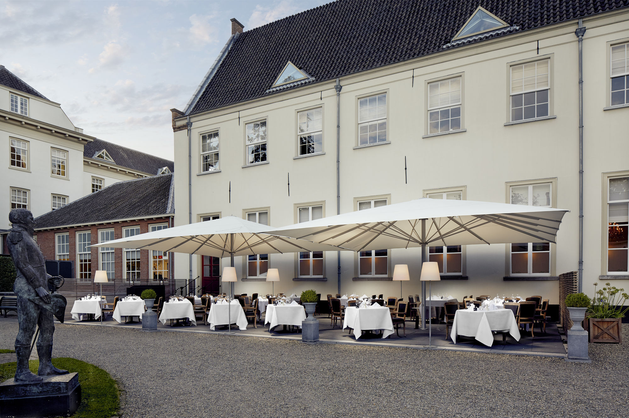 Фото Grand Hotel Karel V