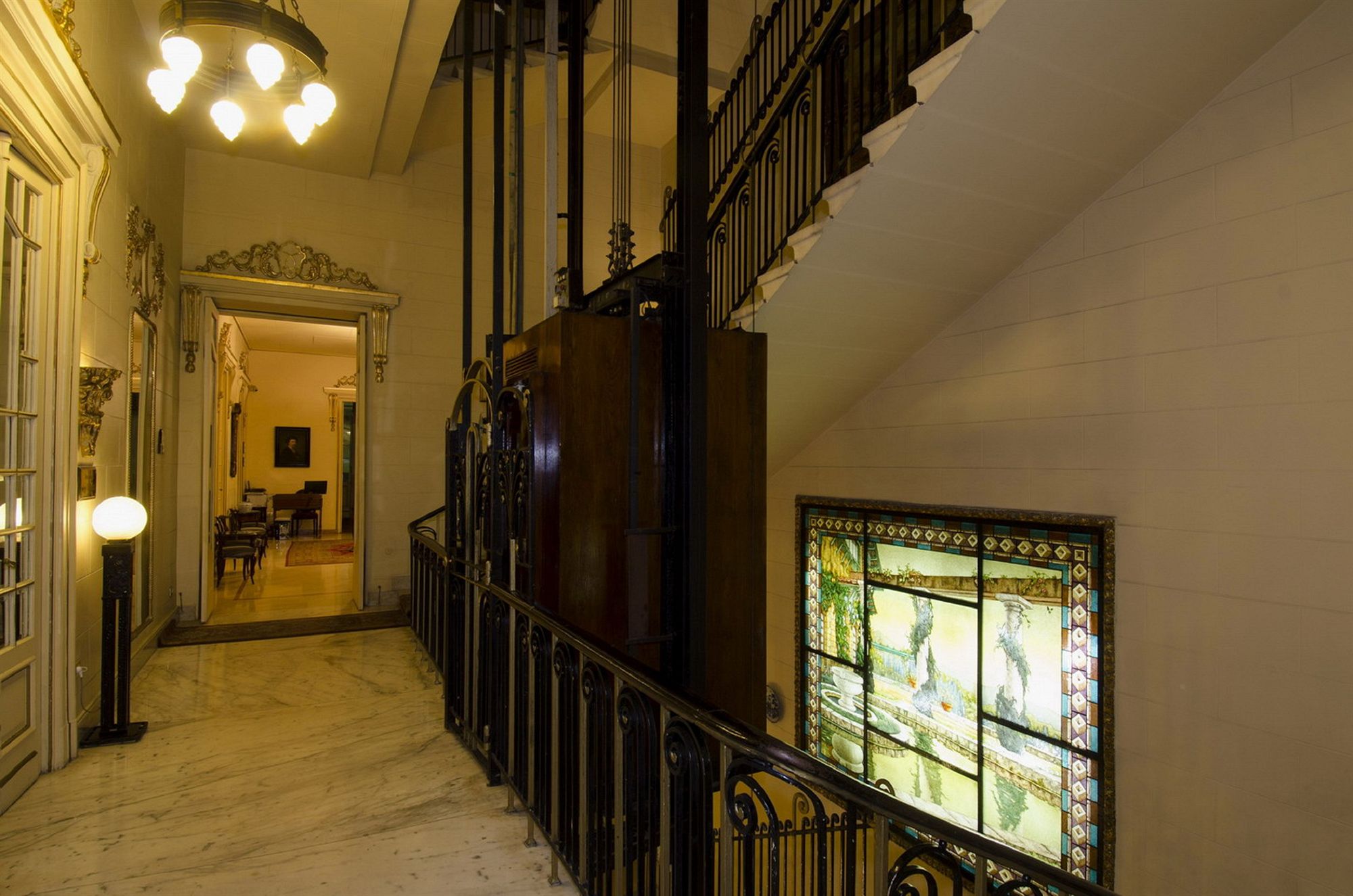 Фото Paradise Inn Le Metropole Hotel