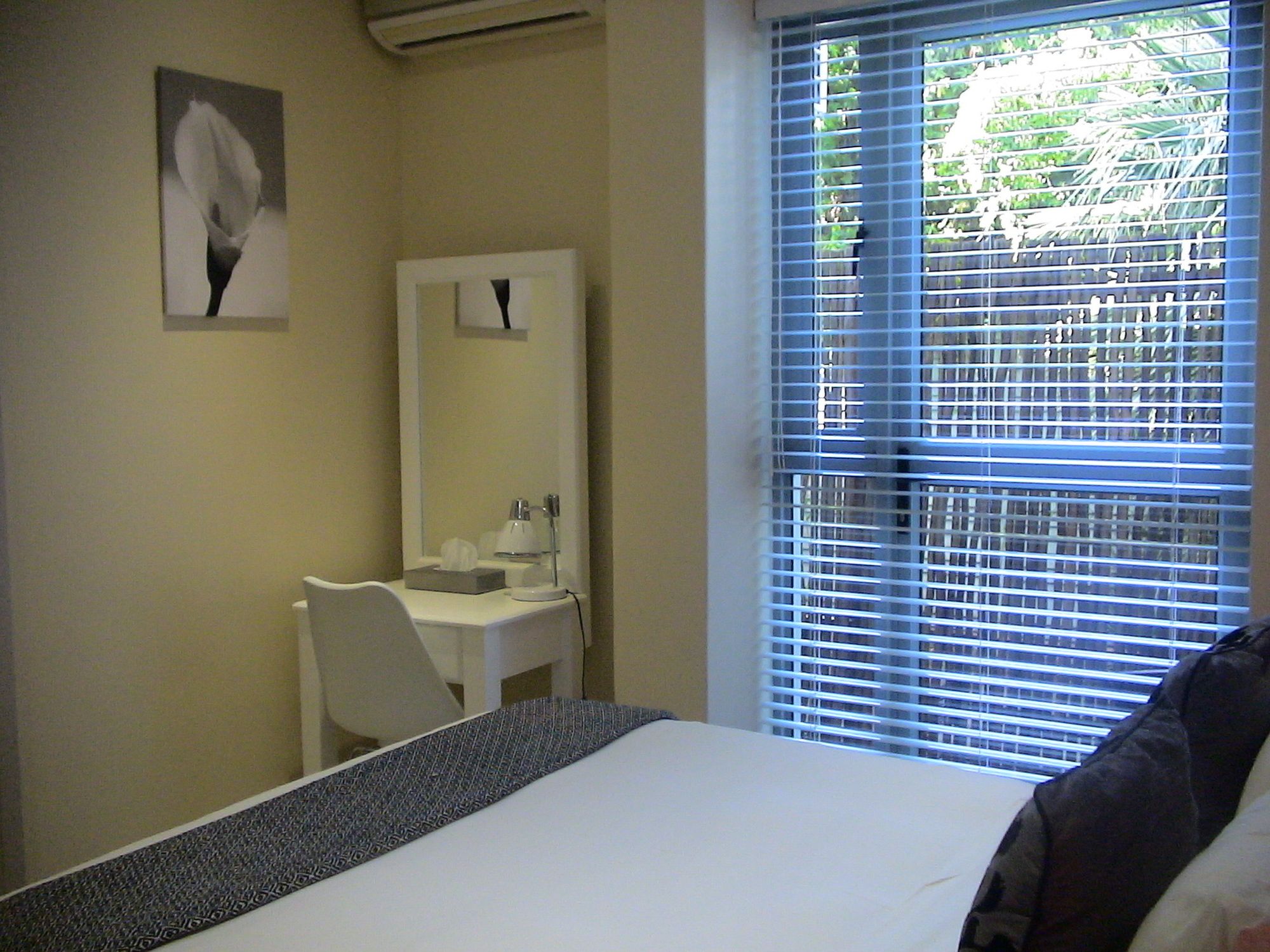 Фото The One 8 Hotel