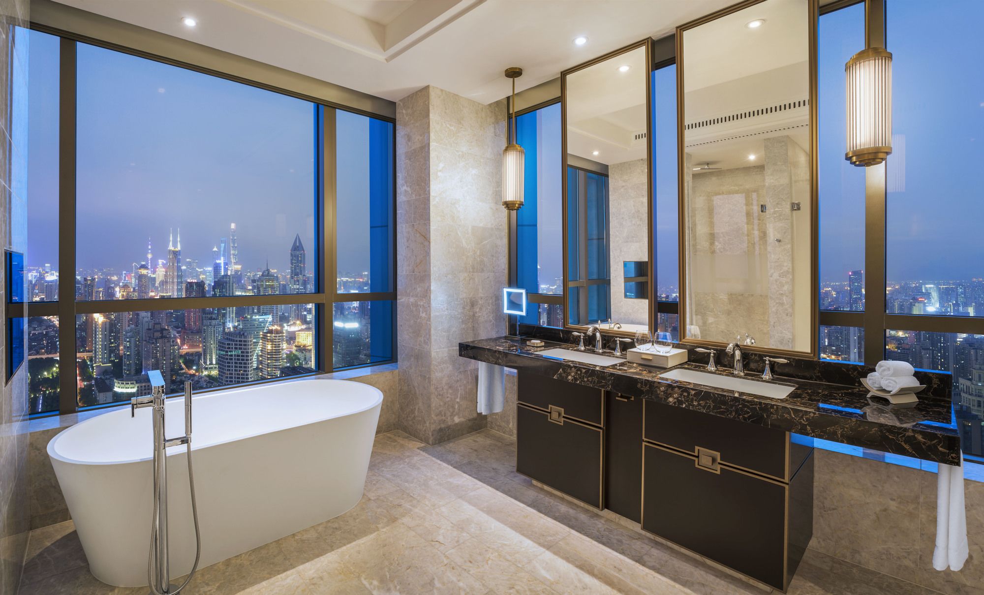 Фото The St. Regis Shanghai Jingan