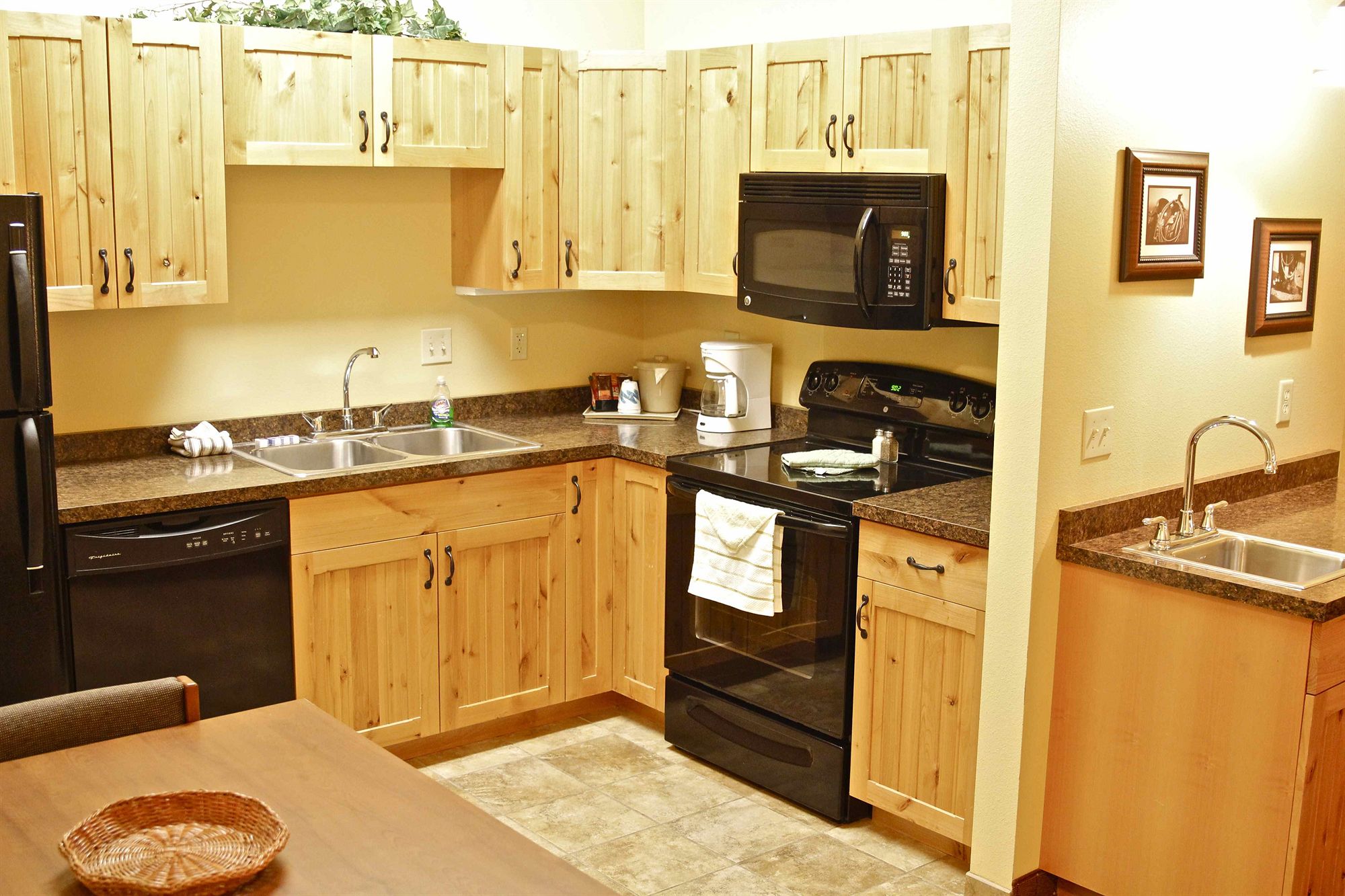 Фото Arbuckle Lodge