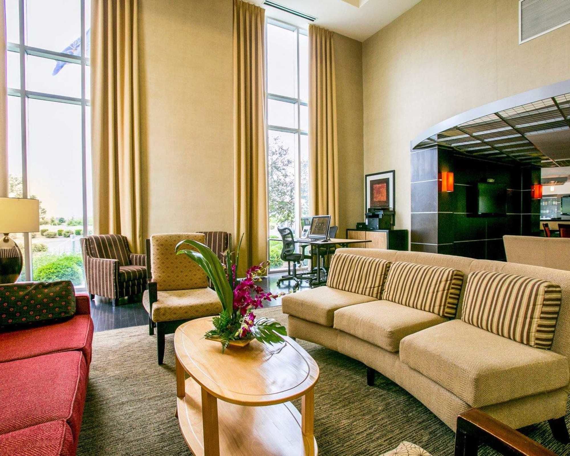 Фото Wyndham Noblesville