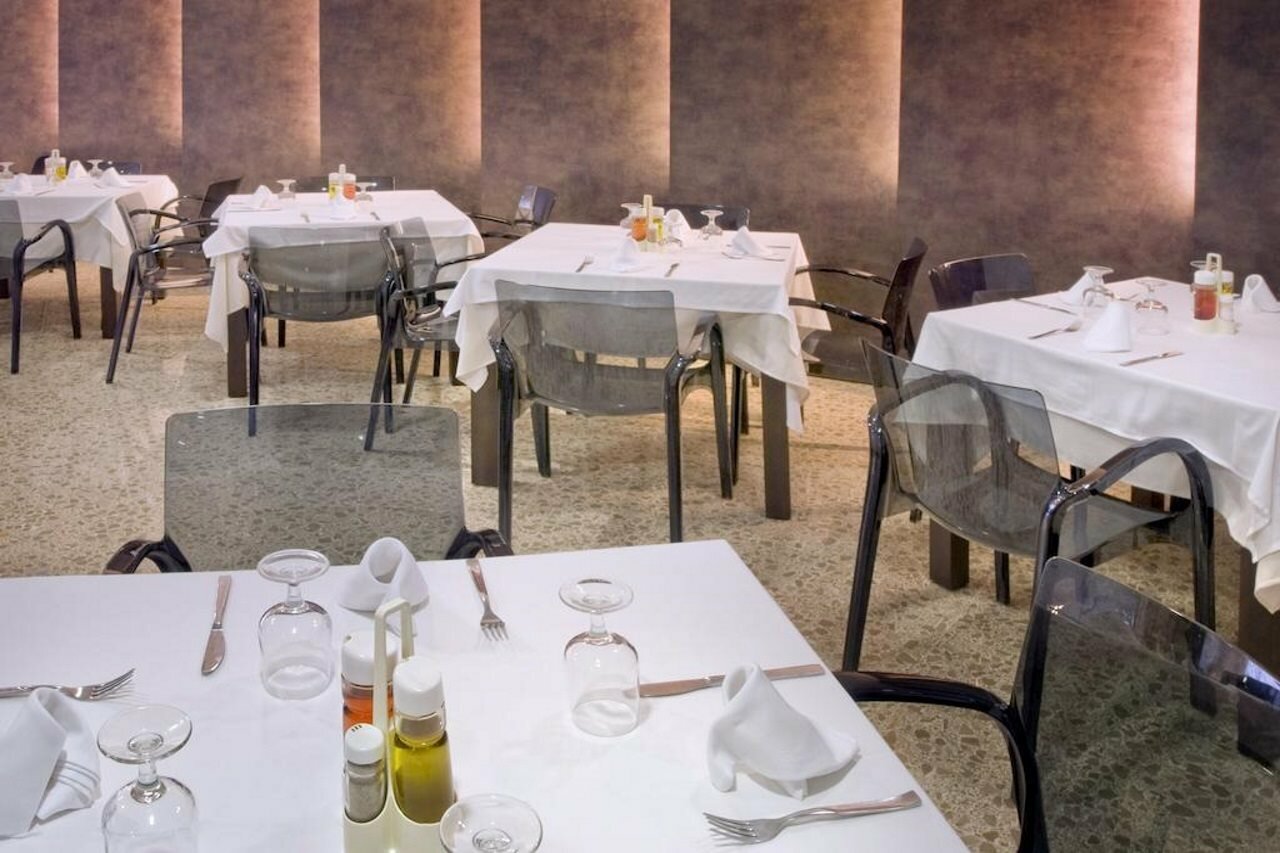 Фото Hotel Ght Oasis Park & SPA