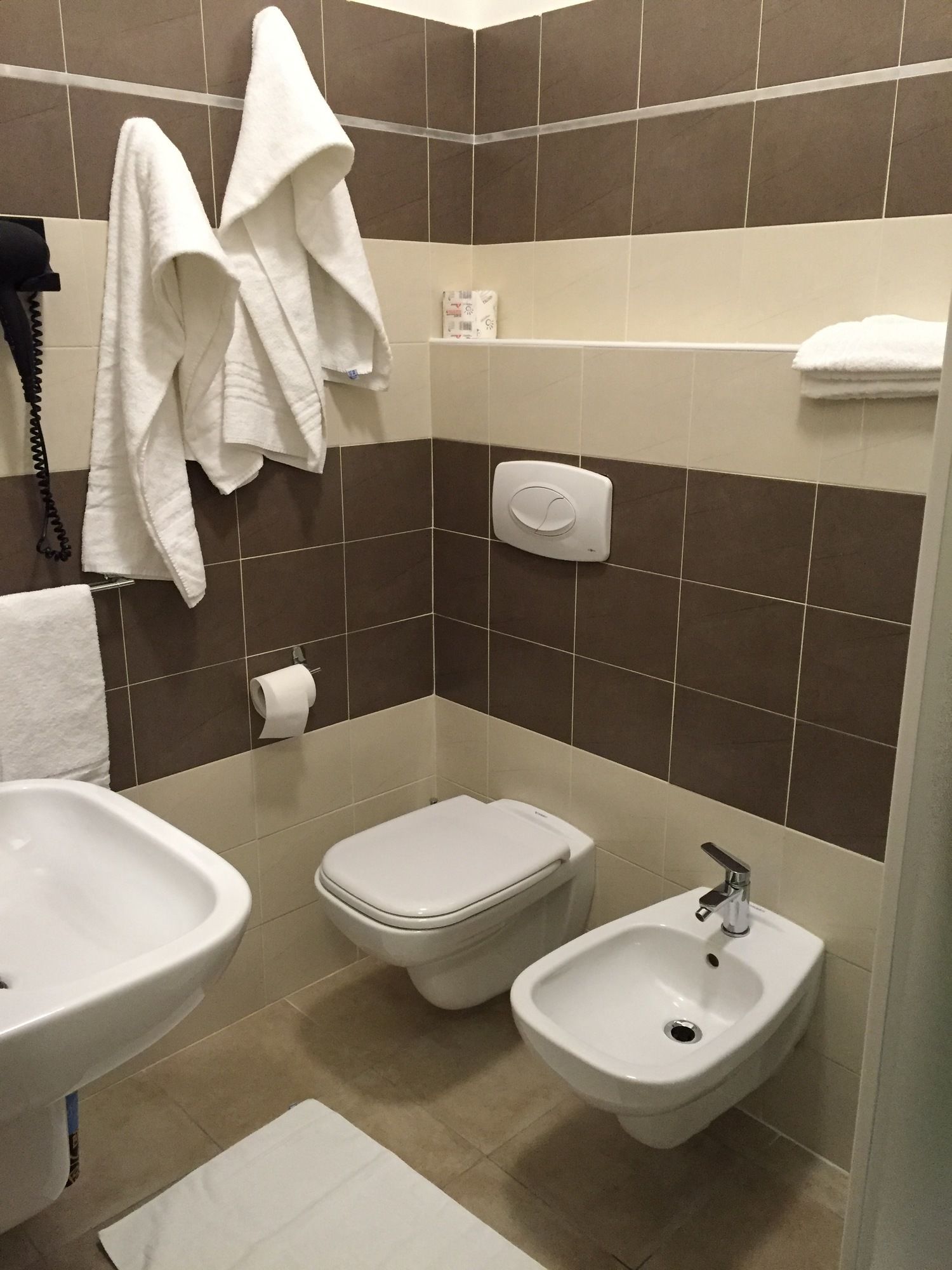 Фото Hotel Montecarlo