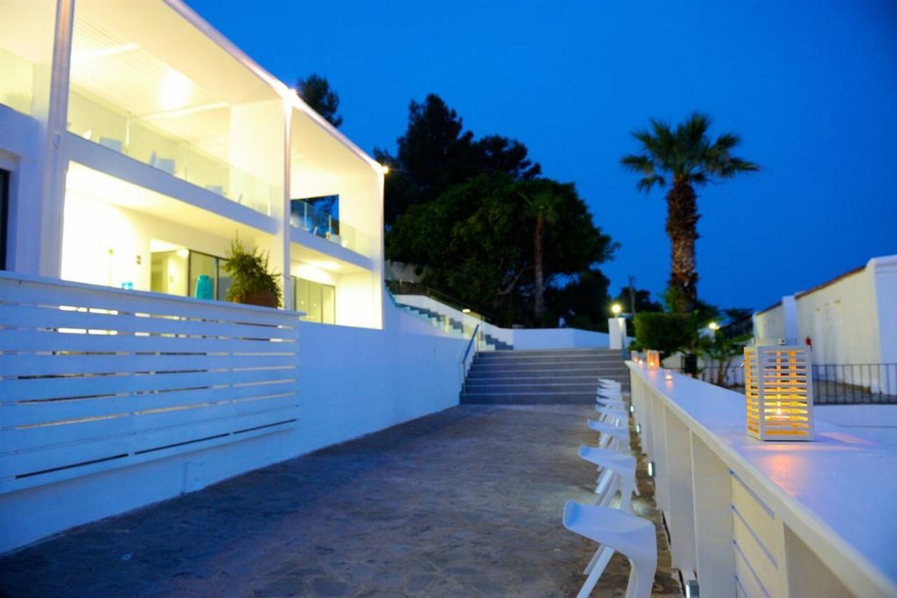 Фото Ellia Hotel