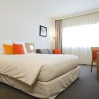 Фото Novotel Toronto Vaughan Centre