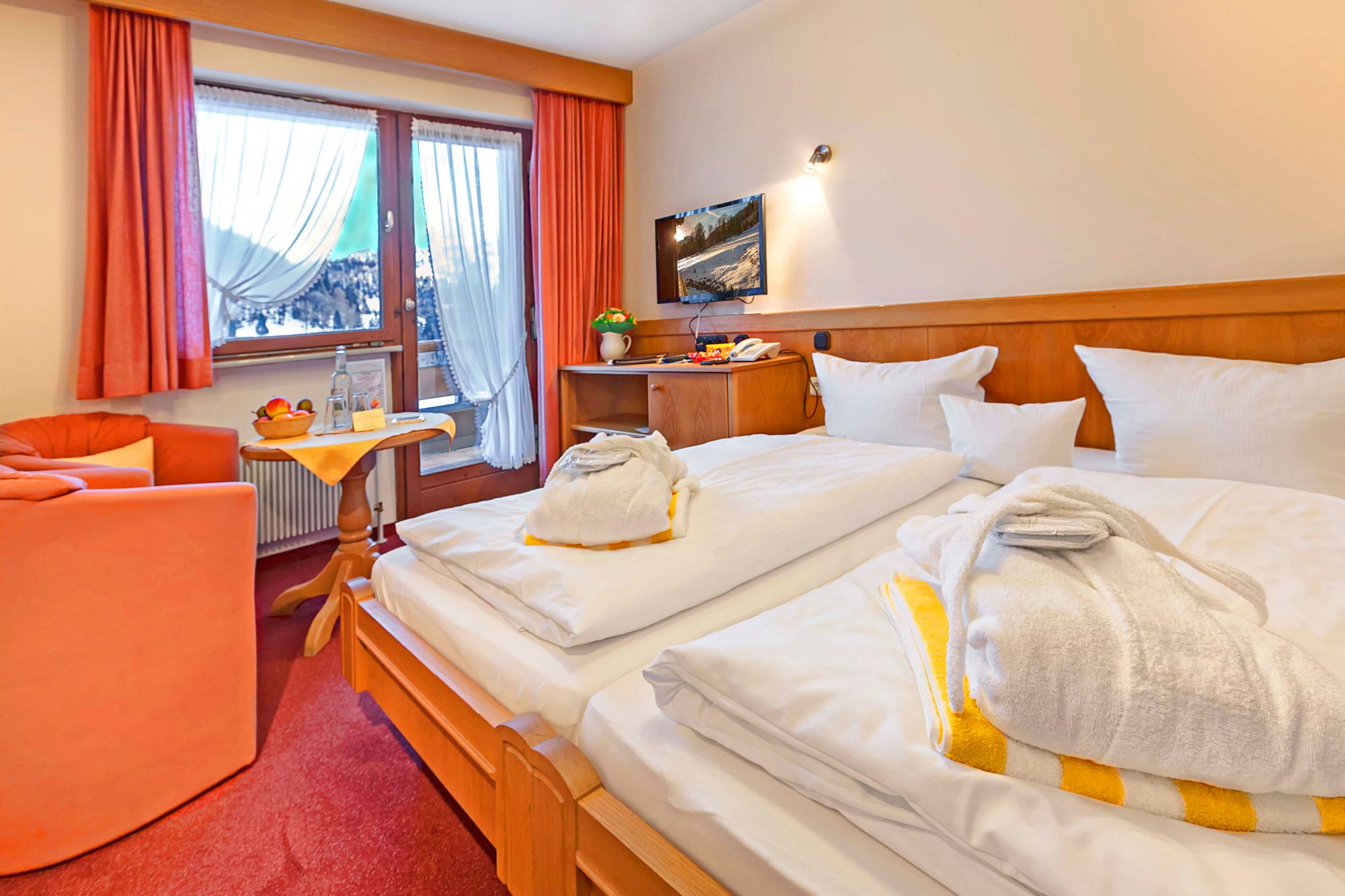 Фото Berg- und Aktivhotel Edelsberg