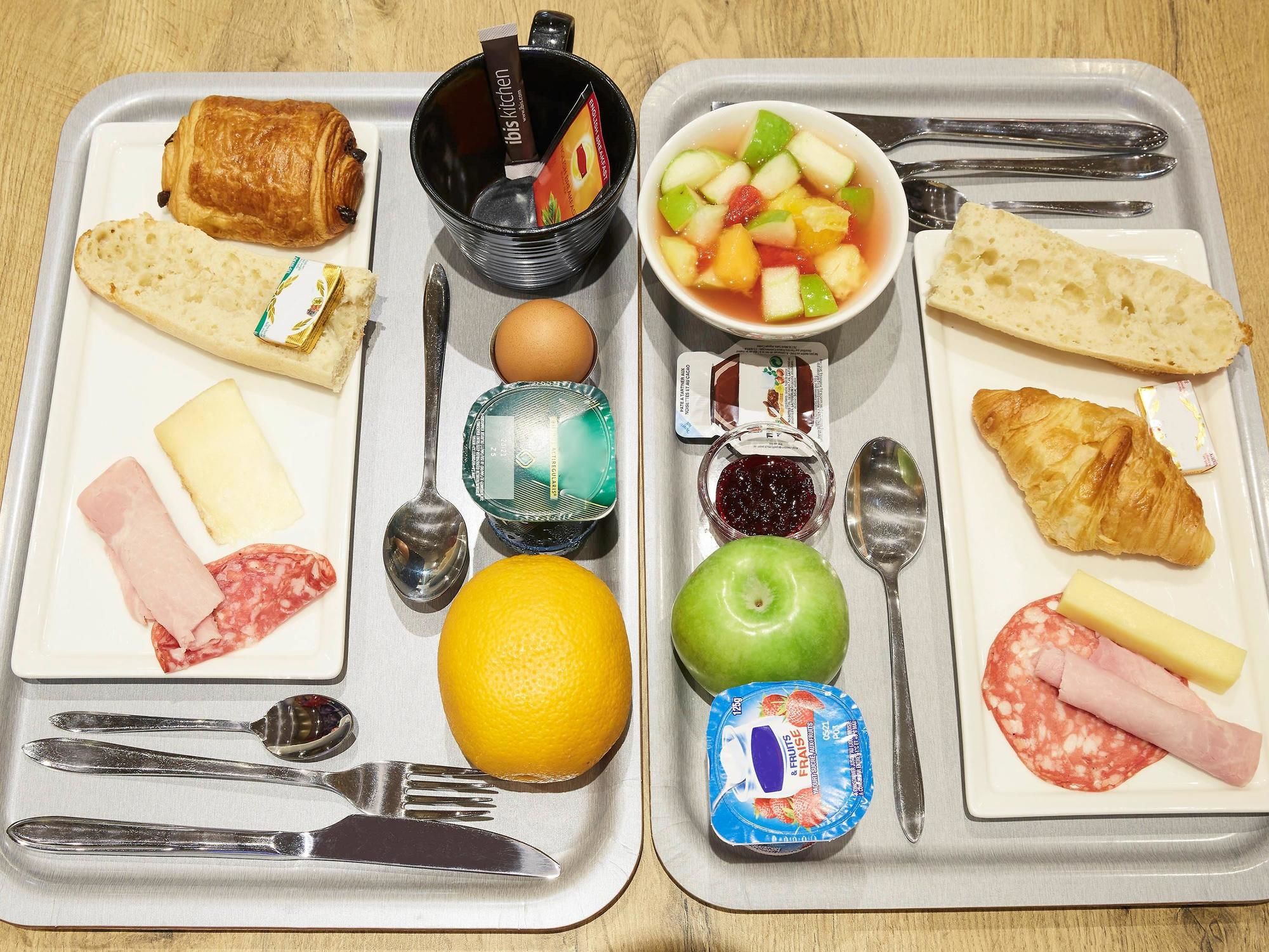 Фото ibis Paris Canal Saint-Martin Hotel