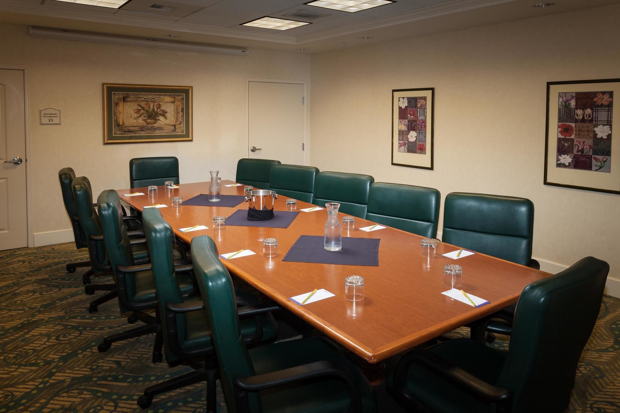 Фото Hilton Garden Inn Corvallis