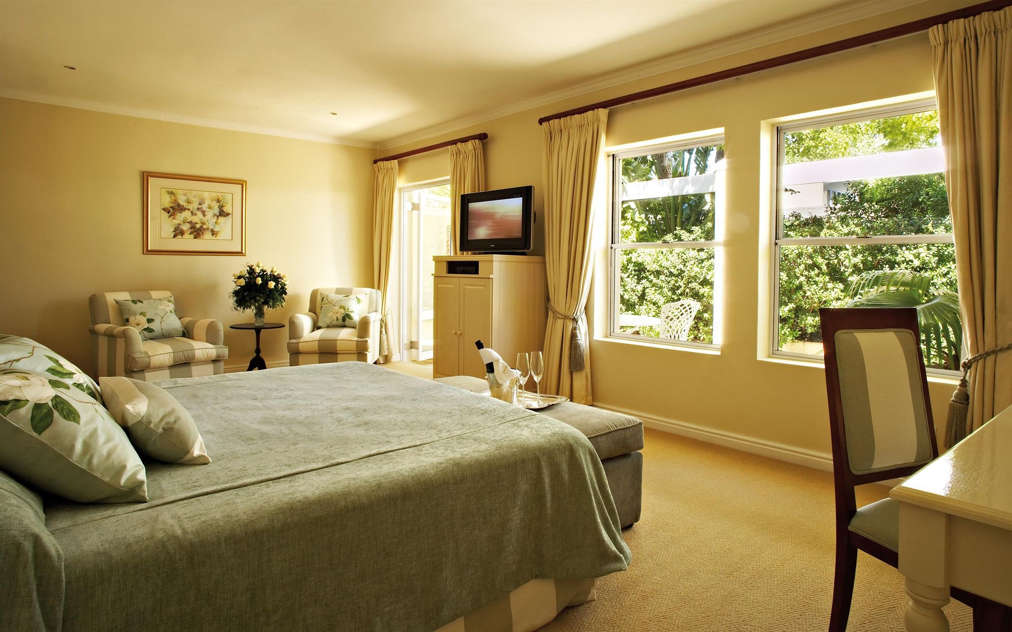 Фото The Last Word Constantia
