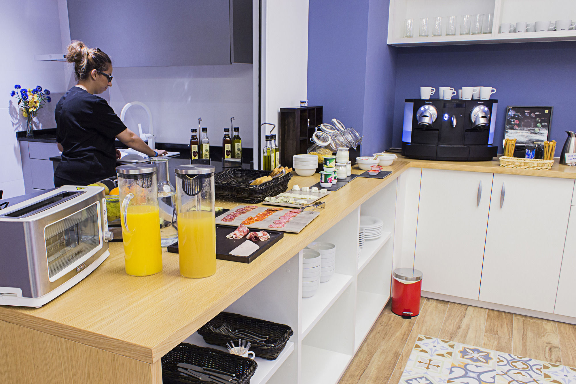 Фото Hostemplo Sagrada Familia