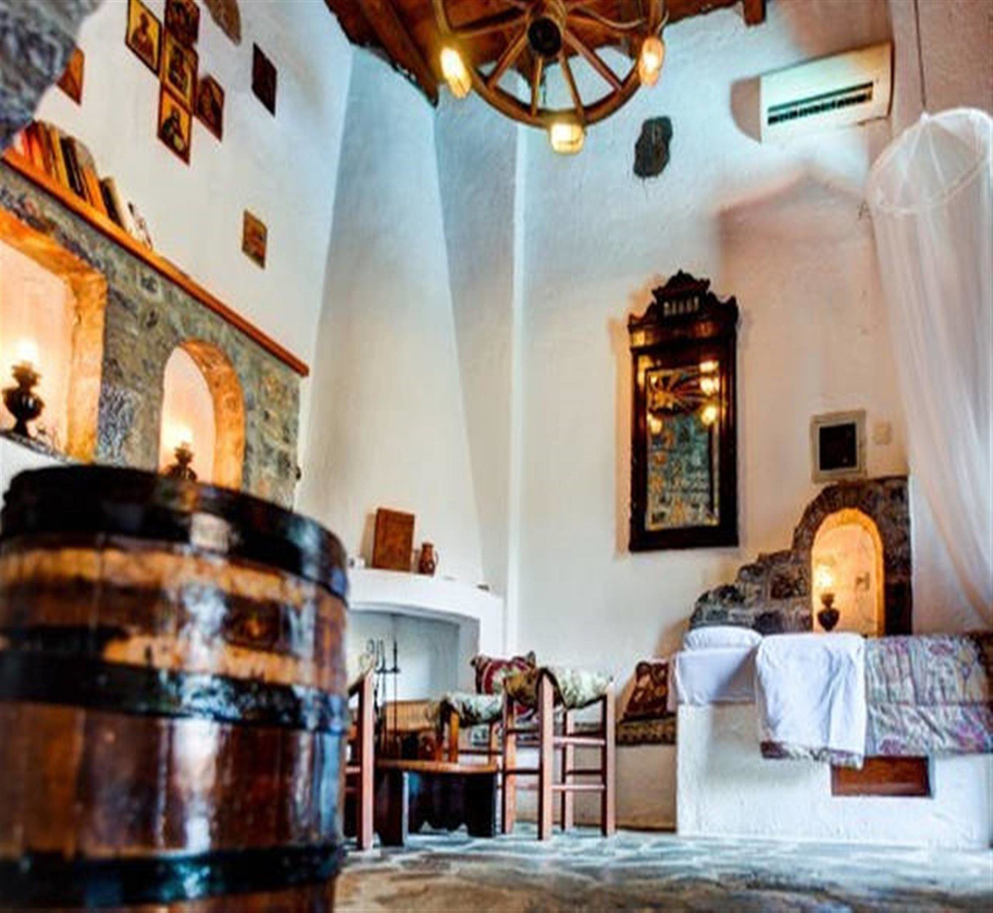 Фото Гостевой Дом Traditional Homes