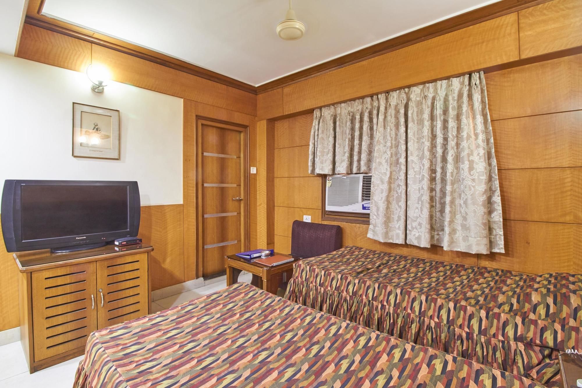 Фото Hotel Pan Asia Continental