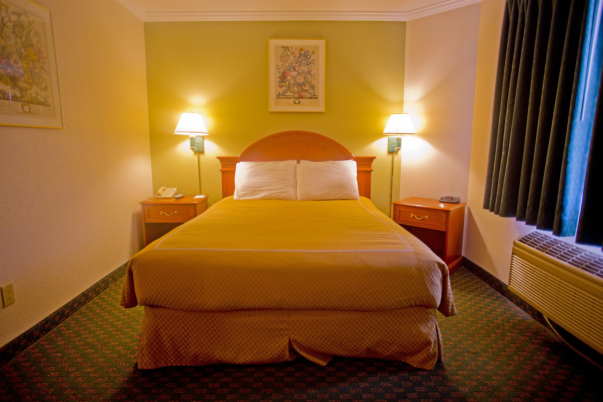 Фото Redwood Creek Inn