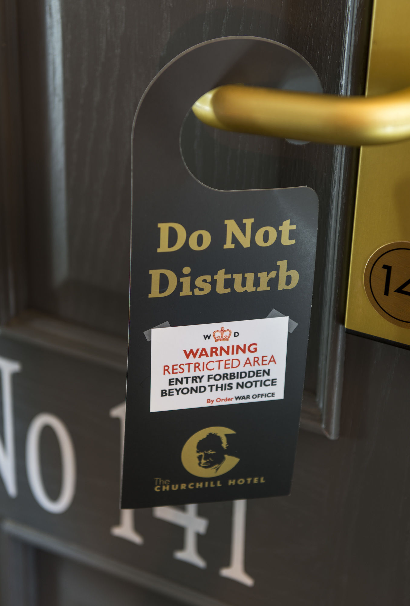 Фото The Churchill Hotel