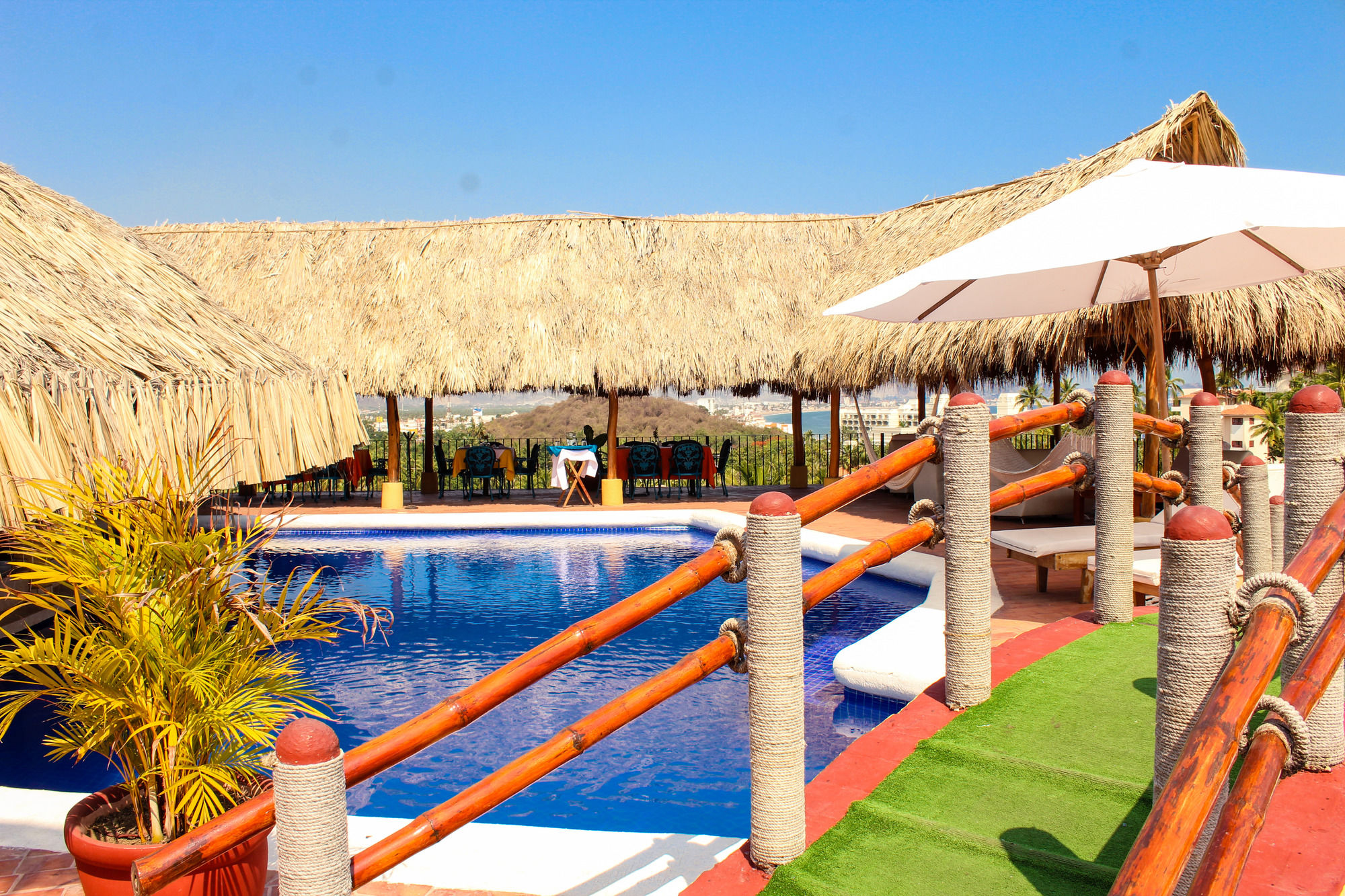 Фото Hotel Plaza Tucanes