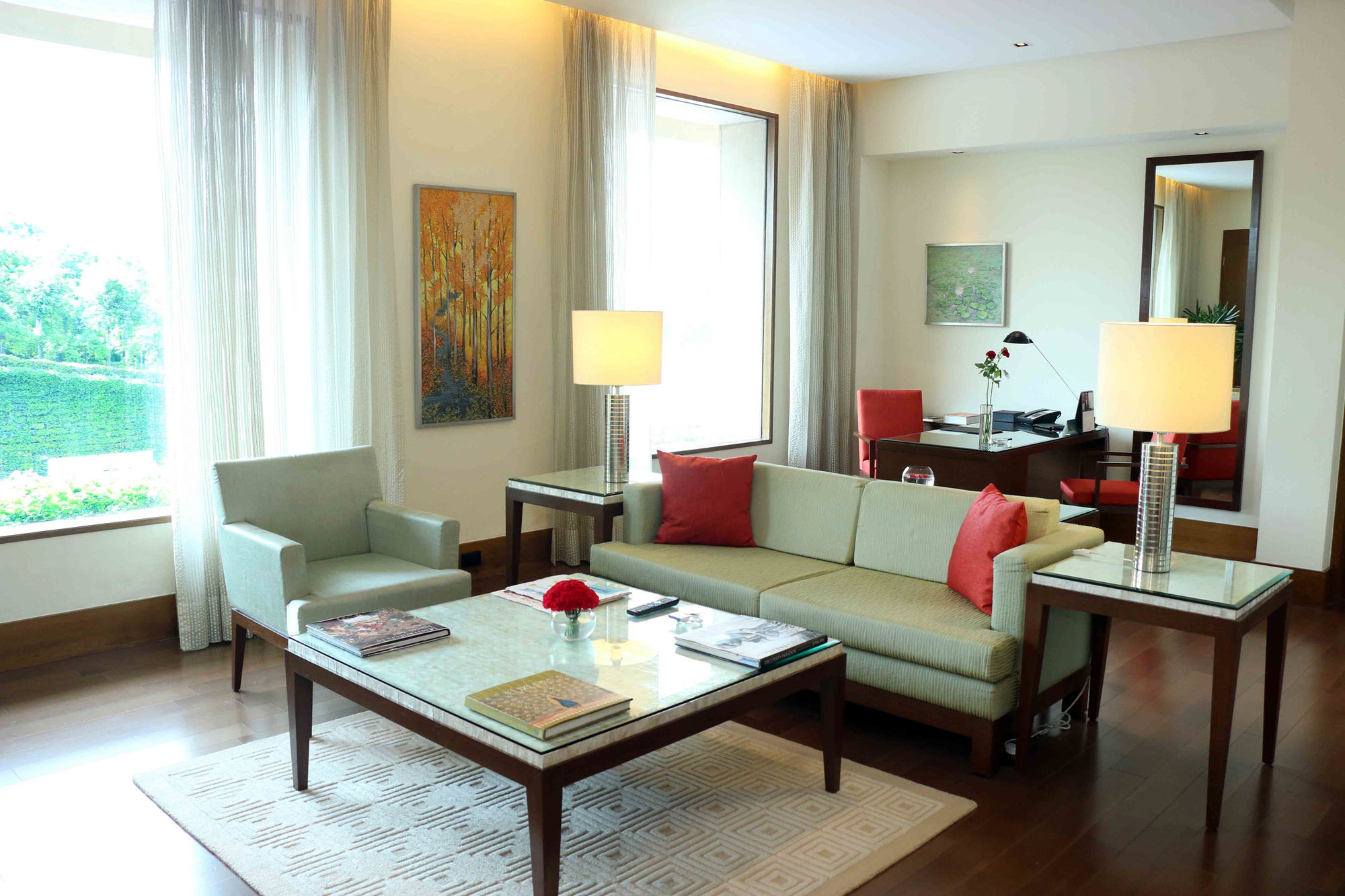 Фото The Oberoi Gurgaon