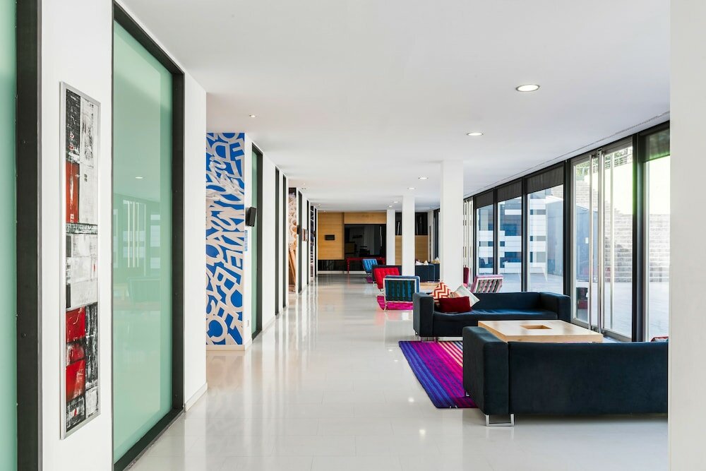 Фото Hotel Zentral Ave