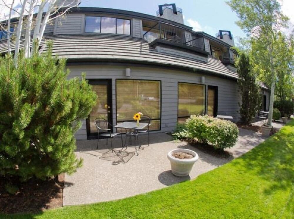 Фото Pine Ridge Inn