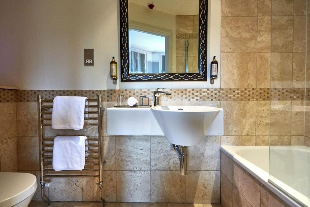 Фото Dorian House